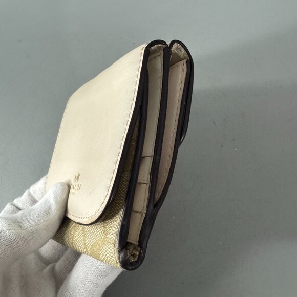 Coach Small Trifold Wallet In Blocked Signature Canvas - Picture 12 of 13